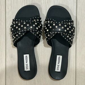 NWT Steve Madden Black Studded Slides Size 6